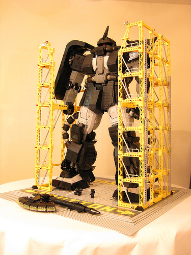 Illustration for article titled Massive Lego Mecha Can Probably Kill Humans, then Drink Ten Packs of Good Ole Fortran
